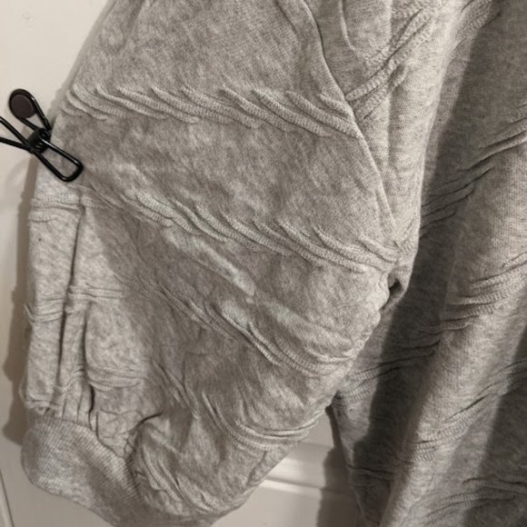 Women's Simply Vera Vera Wang Textured Three Quarter Sleeve Sweatshirt - NWT - Picture 12 of 13